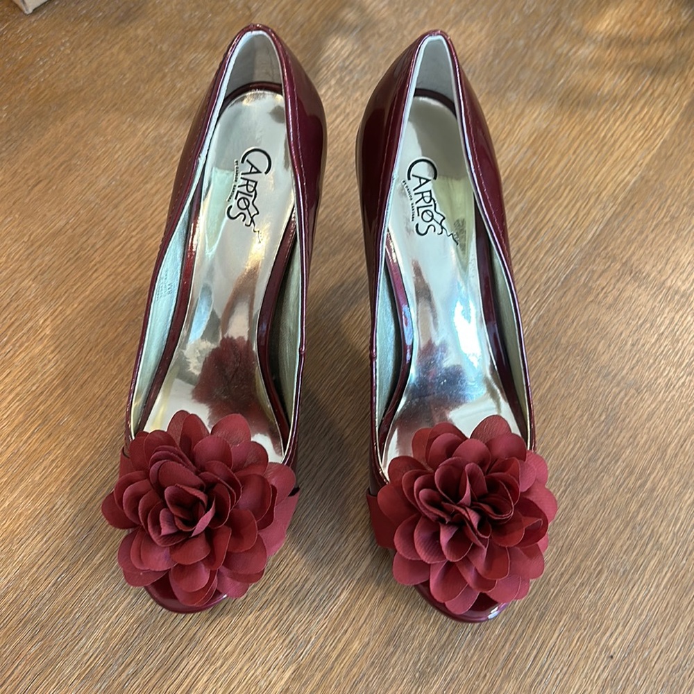 Open toe pumps